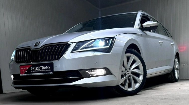 Skoda Superb cena 59900 przebieg: 230000, rok produkcji 2019 z Gliwice małe 742